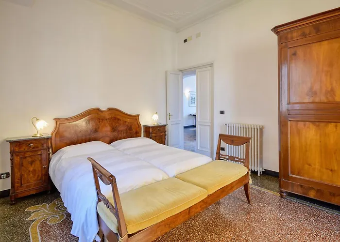 Lejlighed 4 Bedroom Lovely In
