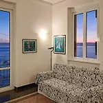 4 Bedroom Lovely In 아파트 카모글리