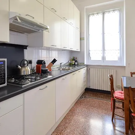 4 Bedroom Lovely In *