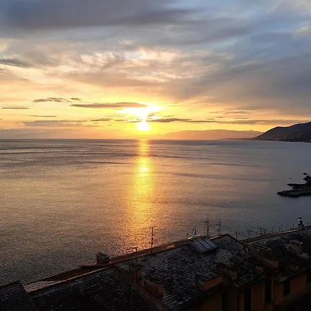 4 Bedroom Lovely In Camogli