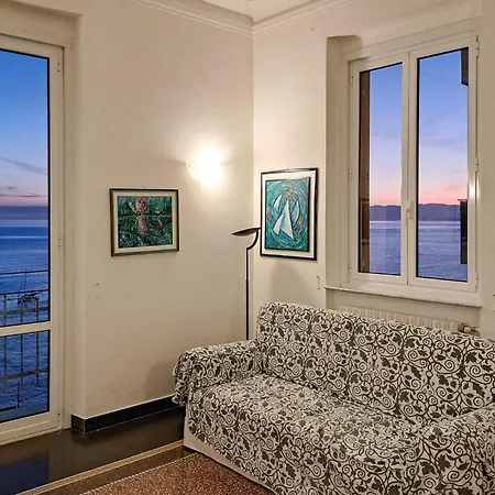 In With House Sea View Lägenhet Camogli