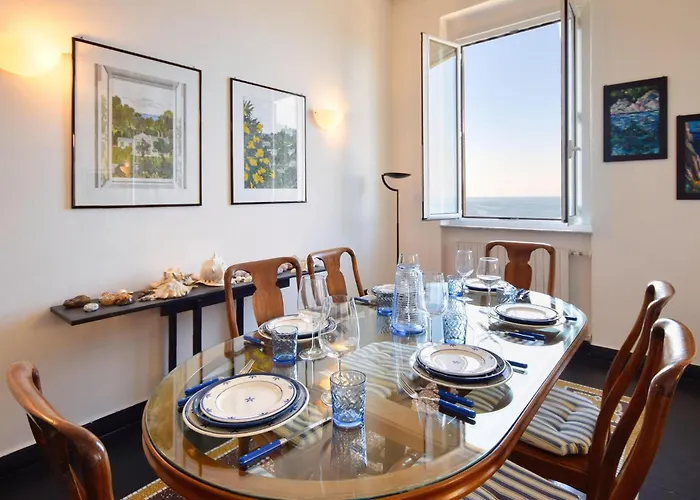 4 Bedroom Lovely In * Camogli