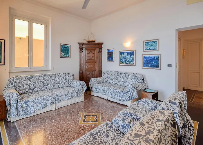 4 Bedroom Lovely In Lejlighed *